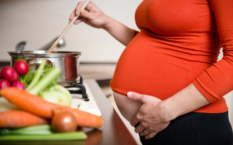 Priprava hrane med nosečnostjo