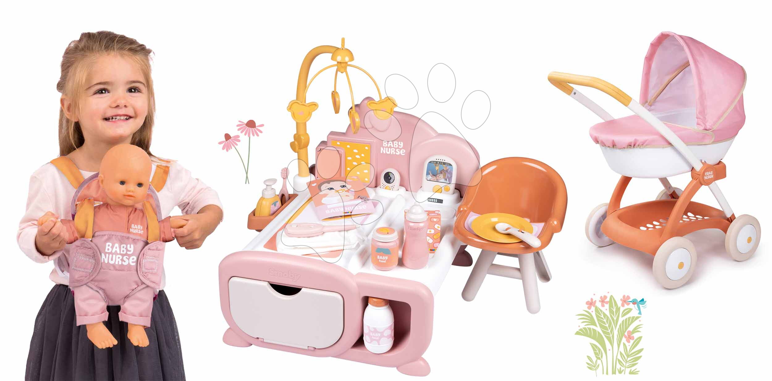 Set domeček pro panenku elektronický s kočárkem Cocoon Nursery Soft Baby Nurse Smoby a panenka 32 cm v klokance