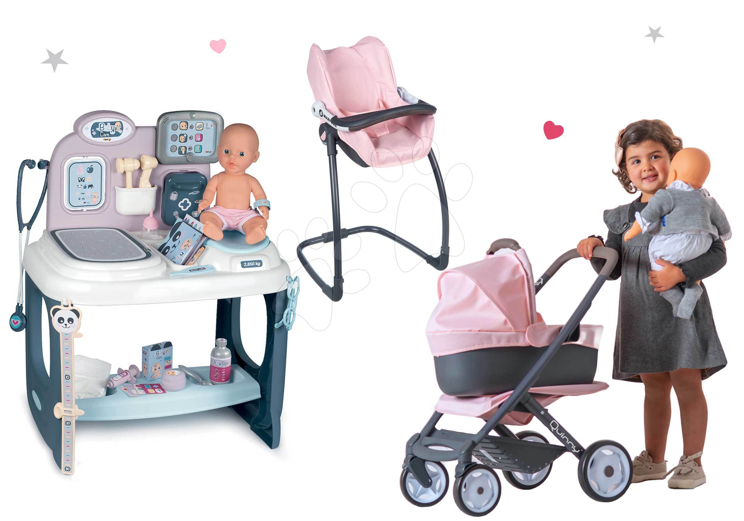 Set zdravotnícky pult pre lekára Baby Care Center Smoby s kočíkom trojkombináciou a jedálenská stolička s hojdačkou a autosedačkou Maxi Cosi