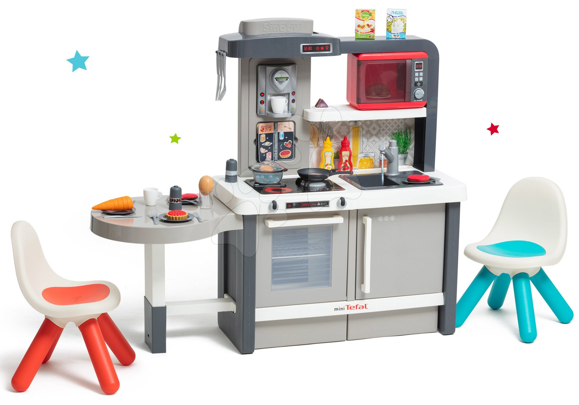Set kuchynka rastúca s tečúcou vodou Tefal Evolutive Smoby a s mikrovlnkou Tefal a dve stoličky Kid