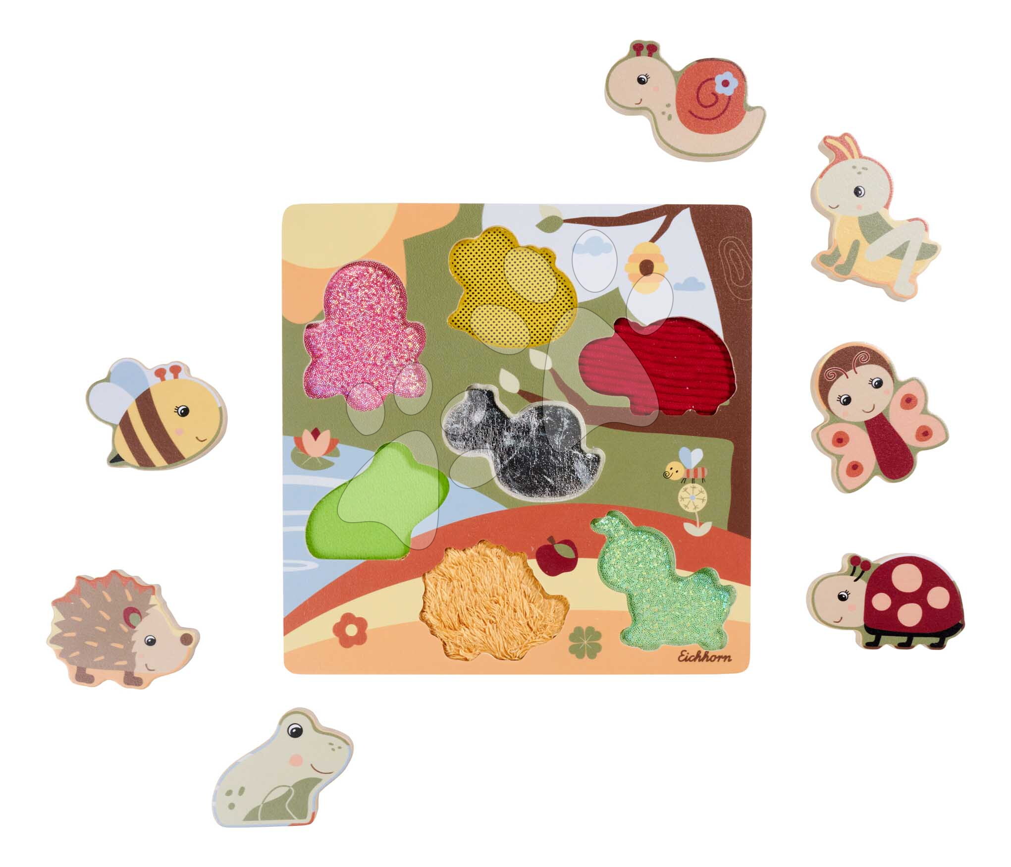 Fa puzzle textil struktúrával Állatkák Feel Puzzle with Fabric Eichhorn 7 állatkás formaillesztő kocka 12 hó-tól