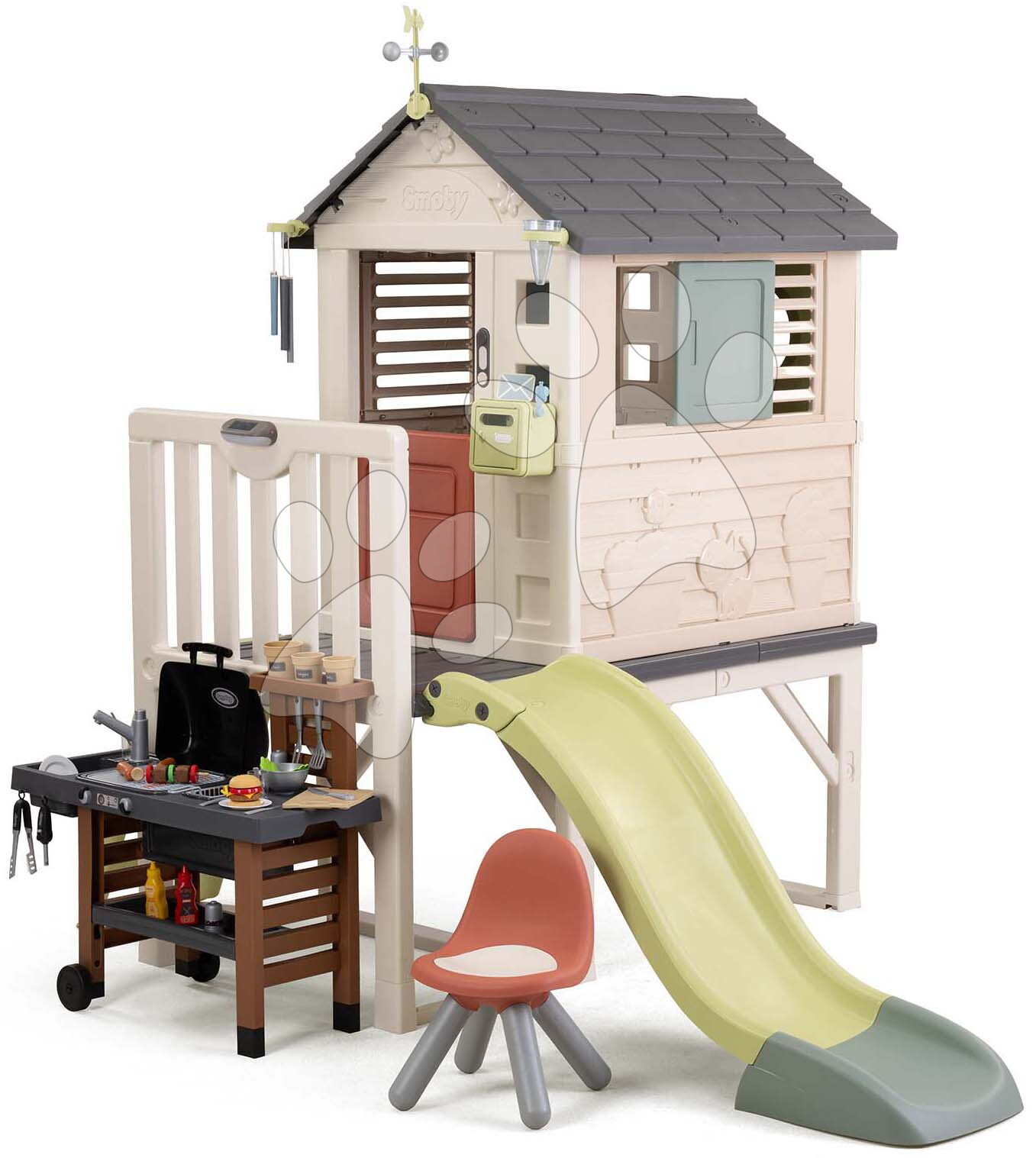 Domček na pilieroch s grilom pri šmykľavke House On Stilts Life Smoby so šmykľavkou a UV filtrom SM810301-N