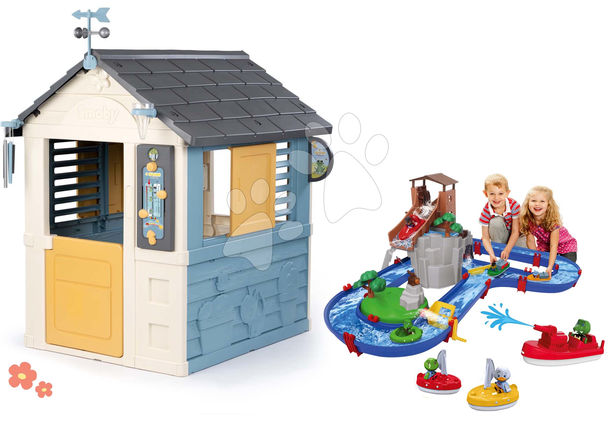 Set domeček meteorologická stanice s vodní dráhou s vodopádem Čtyři roční období 4 Seasons Playhouse Smoby a motorový člun s vodním dělem a plachetnicemi