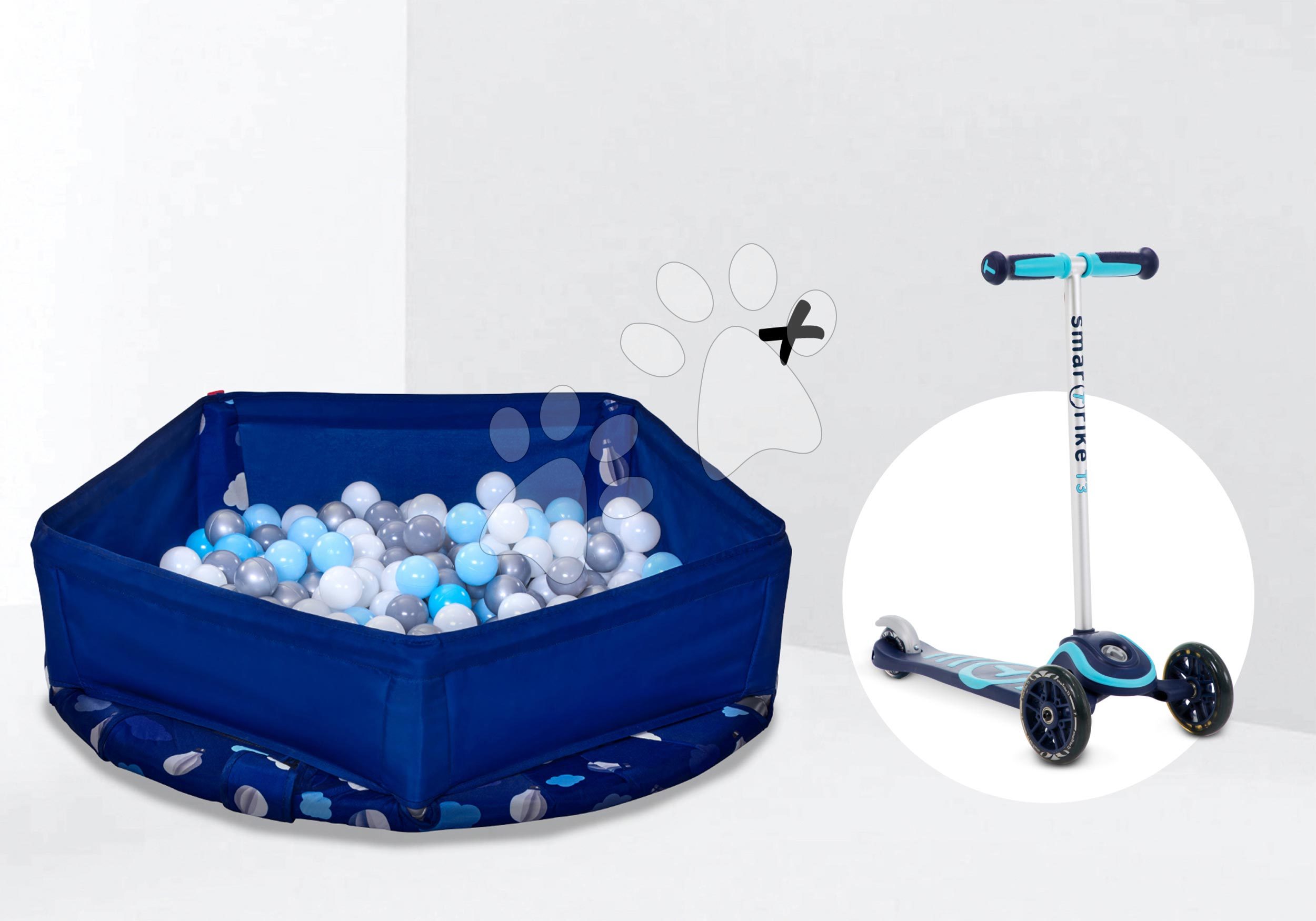 E-shop Trampolína Activity Center 3-in-1 Blue smarTrike skladacia okrúhla s obvodom 92 cm s rúčkou bazénom a 100 ks loptičiek od 10 mes