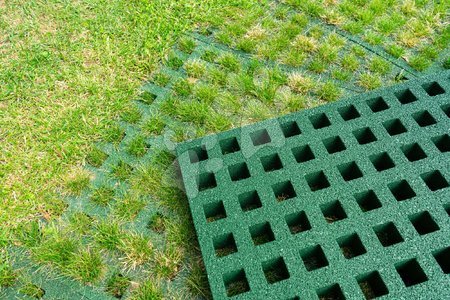Příslušenství  k fitness centru - Dopadová deska pro hřiště ve tvaru čtverce 54*54 cm Square Freezone Safety 2 Tiles Exit Toys - 2