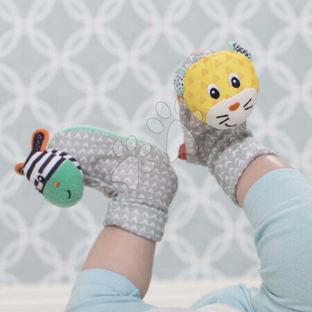 Dojčenské potreby | Strana 23 - Papučky s hrkálkou Zebra & Tiger Foot Rattles Infantino_1