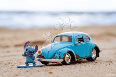 Játékok 6 - 9 éves gyerekeknek - Kisautó figurával Lilo & Stitch VW Beetle 1959 Jada_1