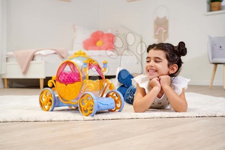 Samochodziki na pilota - Autko zdalnie sterowane królewski powóz Disney Princess RC Carriage Jada - 6