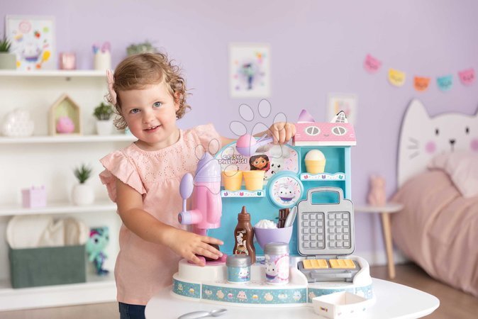 Kinderbäckerei - Verspielte Köchin zur Herstellung von Eis mit einem Waffeleisen Gabby Ice Cream Factory Smoby - 5