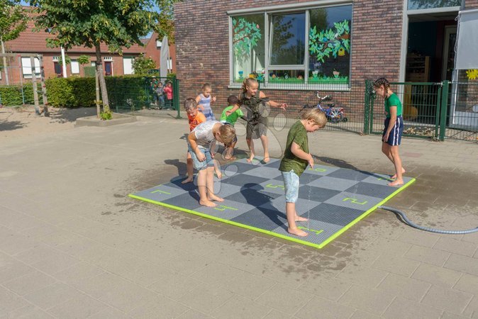 3-től 6 éves korig - Interaktív mozaiklapok vízsugárral és tárolóval Sprinqle waterplay tiles Exit Toys  - 7
