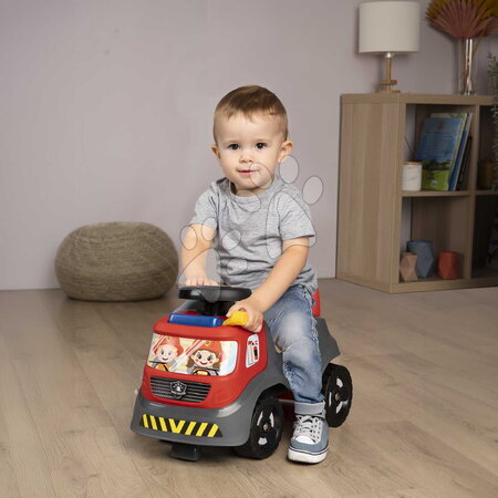 Odrážadlá od 12 mesiacov - Odrážadlo požiarne so zvukom a svetlom Fire Truck Ride On Smoby - 5