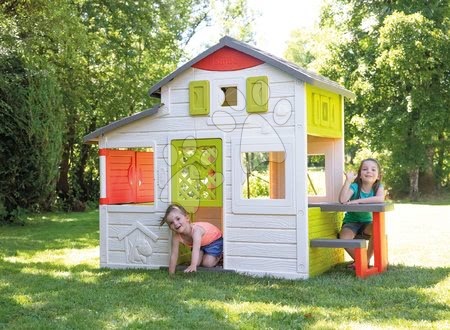Játékok 3 - 6 éves gyerekeknek - Szett házikó Jóbarátok Smoby előkerttel és AquaPlay nagy vizi pálya  kertbe_1