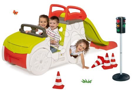 Hračky a hry na záhradu - Set preliezačka Adventure Car Smoby so šmykľavkou dlhou 150 cm, semafor, dopravné značky a cestné kužele od 24 mes