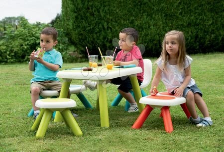 Dětský záhradní nábytek - Sada 3 stolů pro děti KidTable Smoby zelená/modrá/červená s UV filtrem od 18 měsíců_1