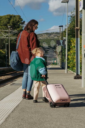 Cestování s miminkem - Cestovní kufr na kolečkách se sedátkem pro dítě Carry-On Suitcase With Child Seat Luggage Eazy Sorbet Beaba - 13