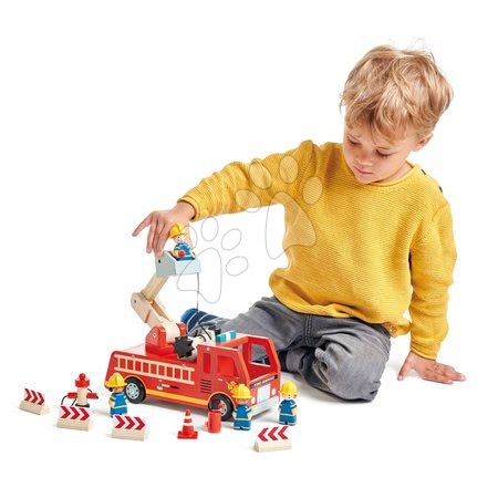 Dřevěná auta  - Dřevěné hasičské auto Fire Engine Tender Leaf Toys - 2