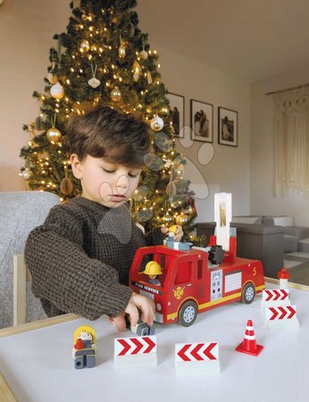 Dřevěná auta  - Dřevěné hasičské auto Fire Engine Tender Leaf Toys - 8