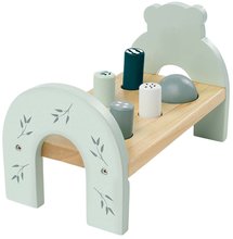 Drevené didaktické hračky - Drevená zatĺkačka Hammering Bench Eichhorn s kladivom 2 loptičkami a 4 kolíkmi od 12 mes_1