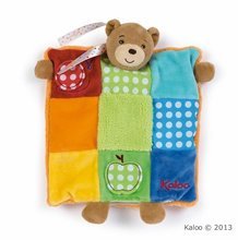 Hračky na maznanie a usínanie - Plyšový medvedík bábkové divadlo Colors-Doudou Puppet Bear Patchwork Kaloo 20 cm v darčekovom balení pre najmenších_2