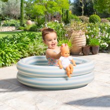Játékbabák 18 hónapos kortól - Játékbaba fürdéshez Baby Bath Calypso Mon Premiere Poupon Corolle barna pislogó szemekkel és kiskacsával 30 cm 18 hó-tól_4