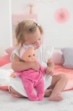 Bábiky od 24 mesiacov - Bábika Eloise Pink ide do postieľky Mon Grand Poupon Corolle 36 cm s modrými klipkajúcimi očami a 4 doplnky od 24 mes_3