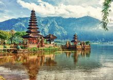 Puzzle 2000 dílků - Puzzle Temple Ulun Danu, Bali Indonesia Educa 2000 dílků a Fix puzzle od 11 let_0