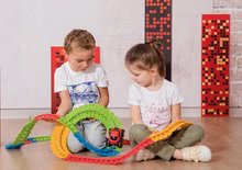 Autodráhy - Set flexibilní autodráha FleXtrem Discovery Set Smoby s dvojitou prodlouženou dráhou 784 cm a elektronickým autíčkem_13