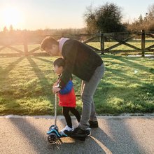 Kinderroller mit Zick-Zack Bewegungen - Roller mit leuchtenden Rädern Scooter T3 Blue SmarTrike blau mit Rucksack ab 24 Monaten, Belastbarkeit 20 kg_1