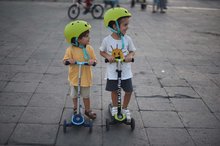 Koloběžky vlnící - Koloběžka T5 smarTrike se svítícími koly s batohem a nastavitelnou rukojetí nosnost 50 kg zelená_5
