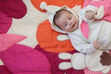 Babybettwäsche - Die Joy Rabbits Pink Bettwäsche von T's-smarTrike Hase Nest, Bettdecke und rosa Decke ab 0 Monaten_0