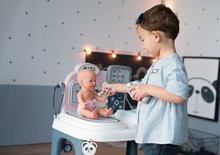 Lekárske vozíky sety - Set zdravotnícky pult pre lekára Baby Care Center Smoby s kočíkom trojkombináciou a jedálenská stolička s hojdačkou a autosedačkou Maxi Cosi_27