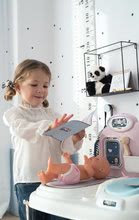 Lékařské vozíky sety - Set zdravotnický pult pro lékaře Baby Care Center Smoby s hlubokým kočárkem Baby Nurse a klokankou_29