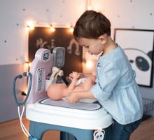 Lekárske vozíky sety - Set zdravotnícky pult pre lekára Baby Care Center Smoby s kočíkom trojkombináciou a jedálenská stolička s hojdačkou a autosedačkou Maxi Cosi_48