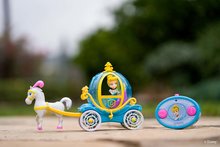 RC modely - Autíčko na dálkové ovládání Pohádkový kočár Disney Princess RC Cinderella's Carriage Jada délka 28 cm_6