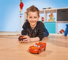 Autos mit Fernsteuerung - Ferngesteuertes Spielzeugauto Cars 3 Lightning McQueen Jada rot Länge 14 cm_0