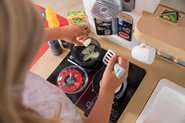 Elektronické kuchyňky - Kuchyňka rostoucí s tekoucí vodou a mikrovlnkou Tefal Evolutive Gourment Smoby se židlí a stolečkem_18