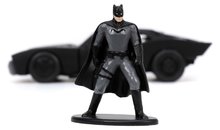 Modely - Autíčko Batman Batmobile 2022 Jada kovové s otevíratelnými dveřmi a figurkou Batmana délka 13,5 cm 1:32_2