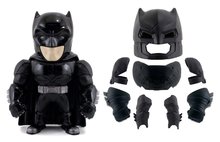 Zbirateljske figurice - Figurica zbirateljska Armored Batman Jada kovinska s svetlečimi očmi in snemljivim oklepom velikost 15 cm_4