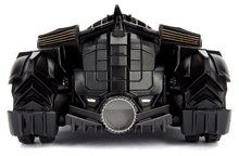 Játékautók és járművek - Kisautó Batman Arkham Knight Batmobile Jada fém nyitható pilótafülkével és Batman figurá hossza 22 cm 1:24_2