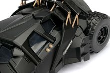 Modeli avtomobilov - Avtomobilček Batman The Dark Knight Batmobile Jada kovinski z odpirajočim kokpitom in figurica Batmana dolžina 20,5 cm 1:24_8
