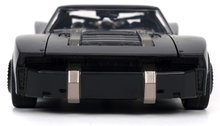 Modeli automobila - Autíčko Batman Batmobile Jada kovové s otvárateľnými dverami a figúrkou Batmana dĺžka 19 cm 1:24 J3215010_1