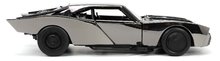 Modeli avtomobilov - Avtomobilček Batman Batmobile 2022 Comic Con Jada kovinski z odpirajočimi vrati in figurica Batman dolžina 19 cm 1:24_6