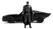Modely - Autíčko Batman Batmobile 2022 Jada kovové so svetlom a figúrkou Batmana dĺžka 28 cm_2