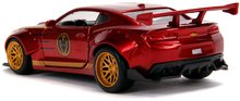 Játékautók és járművek - Kisautó Chevy Camaro 2016 Iron Man Marvel Jada fém nyitható ajtókkal hossza 13 cm 1:32_2