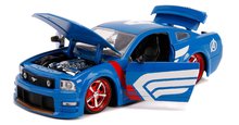 Modeli avtomobilov - Avtomobilček Marvel Avengers 2006 Ford Mustang GT Jada kovinski z odpirajočimi elementi in figurico Captain America dolžina 22 cm 1:24_8