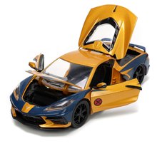 Modely - Autko Marvel Chevy Corvette Jada metalowe z otwieranymi częściami i figurką Wolverine'a o długości 22 cm, 1:24_8