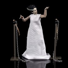 Zbirateljske figurice - Figurica Frankensteinova nevesta Monsters Jada s premičnimi elementi in dodatki višina 15 cm_3