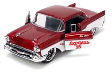 Modeli avtomobilov - Avtomobilček božični Chevrolet 1957 Jada kovinski z odpirajočimi vrati in figurica Santa Claus dolžina 13 cm 1:32_9