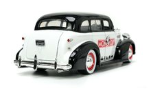 Modeli automobila - Autíčko Monopoly Chevy Master 1939 Jada kovové s otvárateľnými časťami a figúrkou Uncle Pennybags dĺžka 20 cm 1:24 J3255048_4