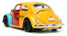 Modele machete - Mașinuța Sesame Street VW Beetle 1959 Jada din metal cu părți care se deschid și figurina lui Oscar, lungime 16,5 cm 1:24_3